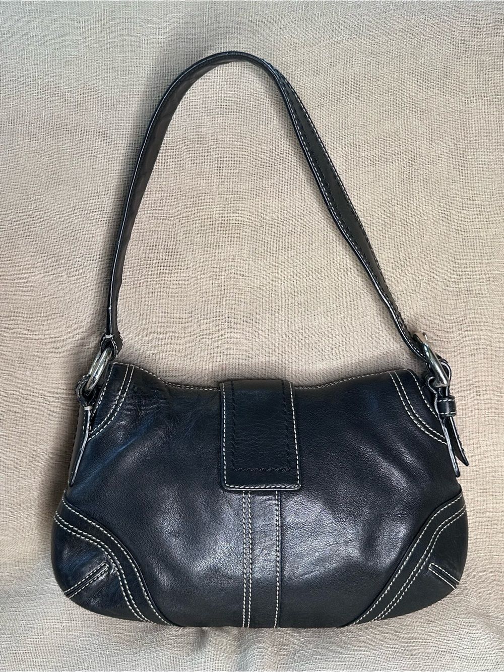 Coach 10316 Vintage Y2K SMALL Soho Black Leather Shoulder Bag Contrast Stitching - Picture 3 of 14